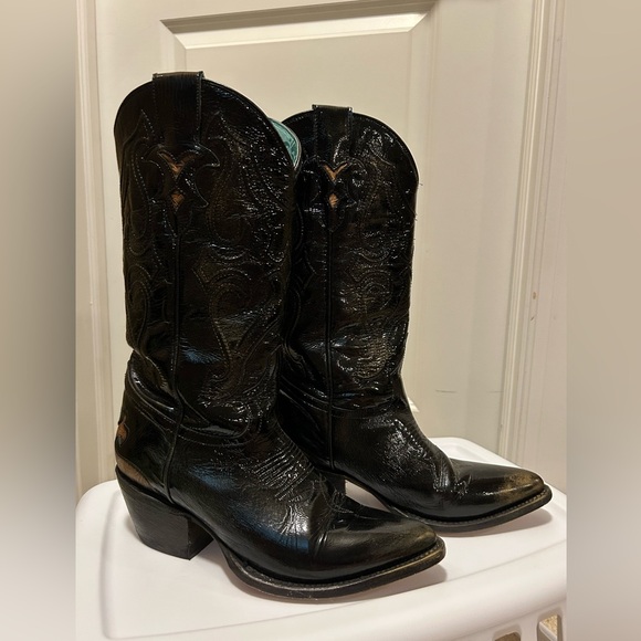 Women’s Corral Black with Bronze Cowboy Boots - Picture 2 of 8